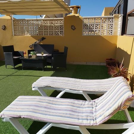 810 - Edif Aguamarina - Vacation Rental Home In The Coast Line Of Golf Del Sur San Miguel de Abona Esterno foto