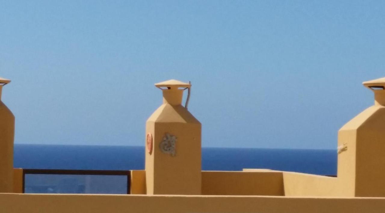 810 - Edif Aguamarina - Vacation Rental Home In The Coast Line Of Golf Del Sur San Miguel de Abona Esterno foto
