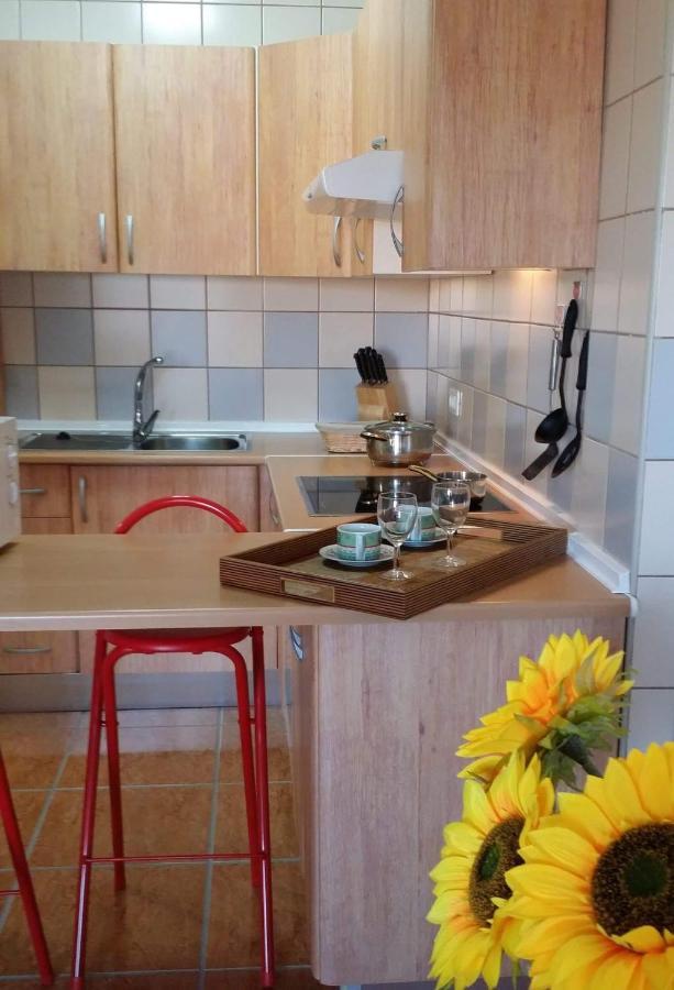 810 - Edif Aguamarina - Vacation Rental Home In The Coast Line Of Golf Del Sur San Miguel de Abona Esterno foto